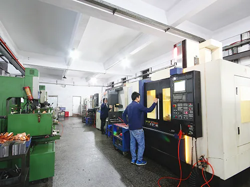 Reanson tooling workshop with CNC equipment
